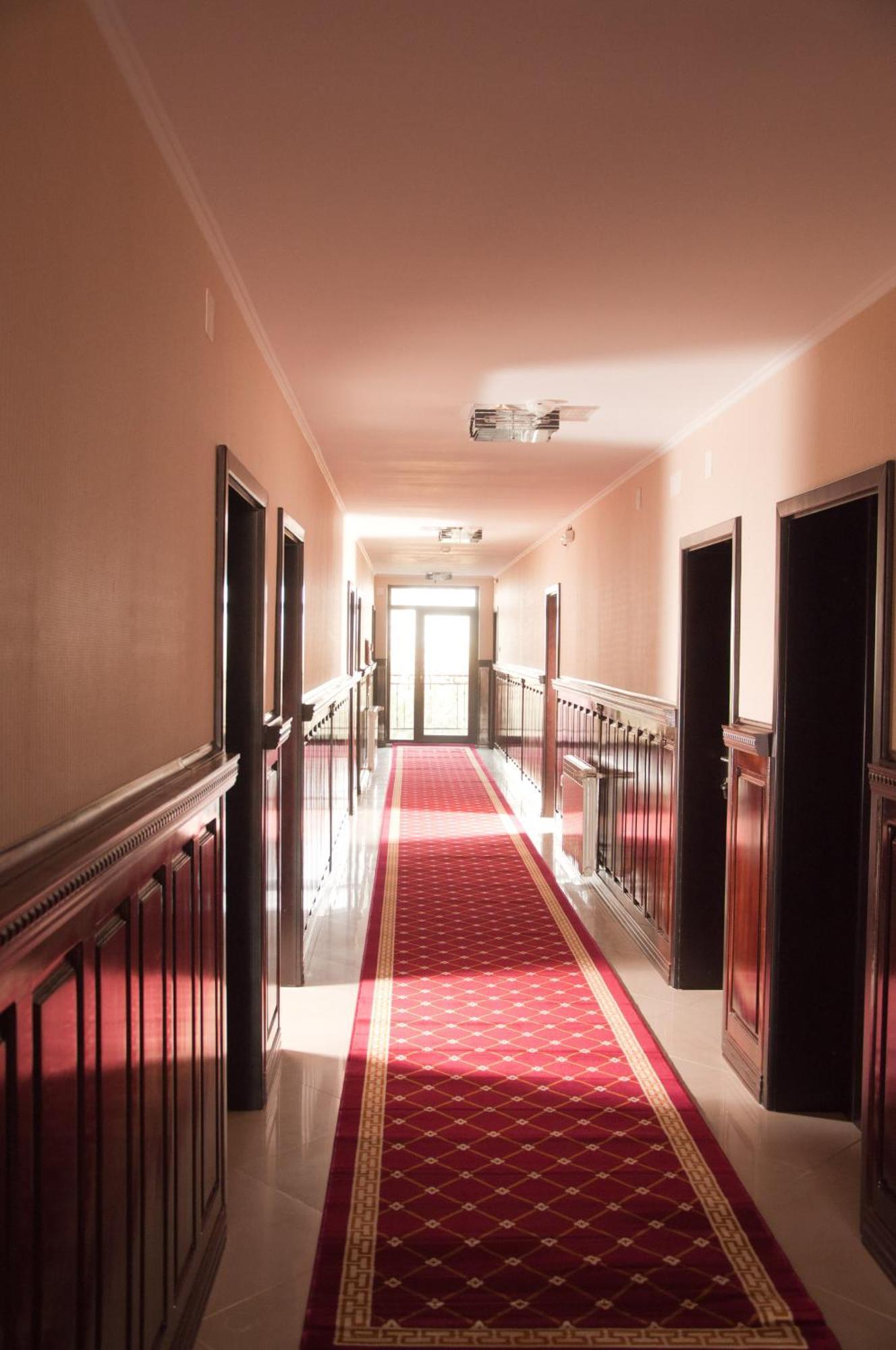 Hotel Baden Calarasi  Extérieur photo