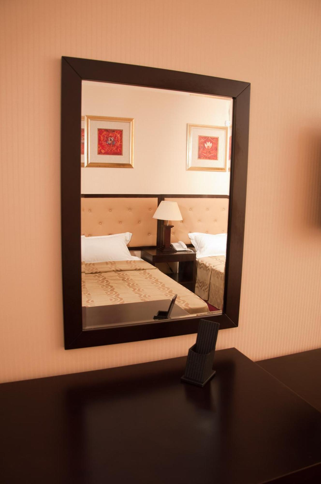 Hotel Baden Calarasi  Extérieur photo