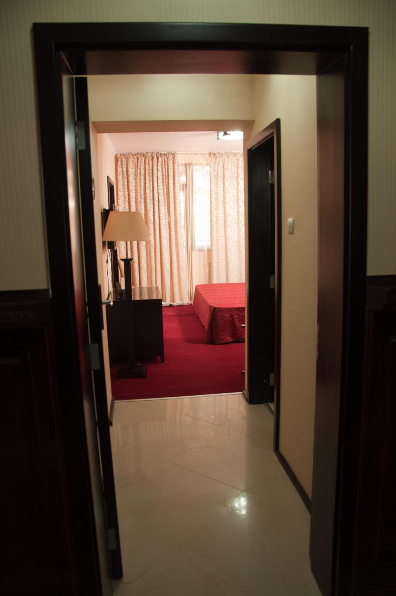 Hotel Baden Calarasi  Extérieur photo