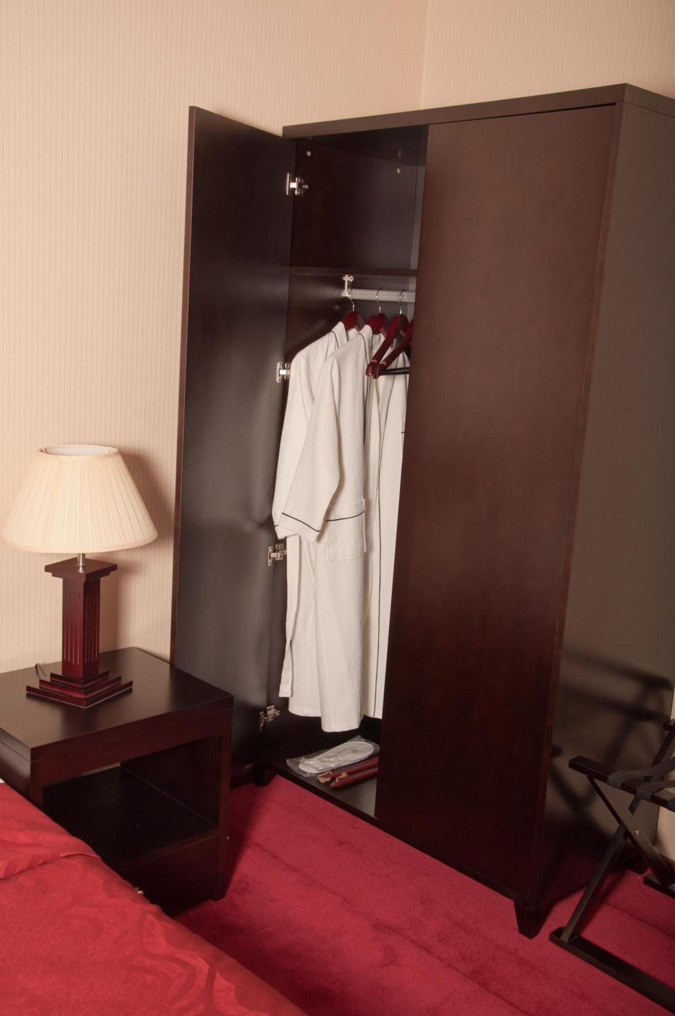 Hotel Baden Calarasi  Extérieur photo