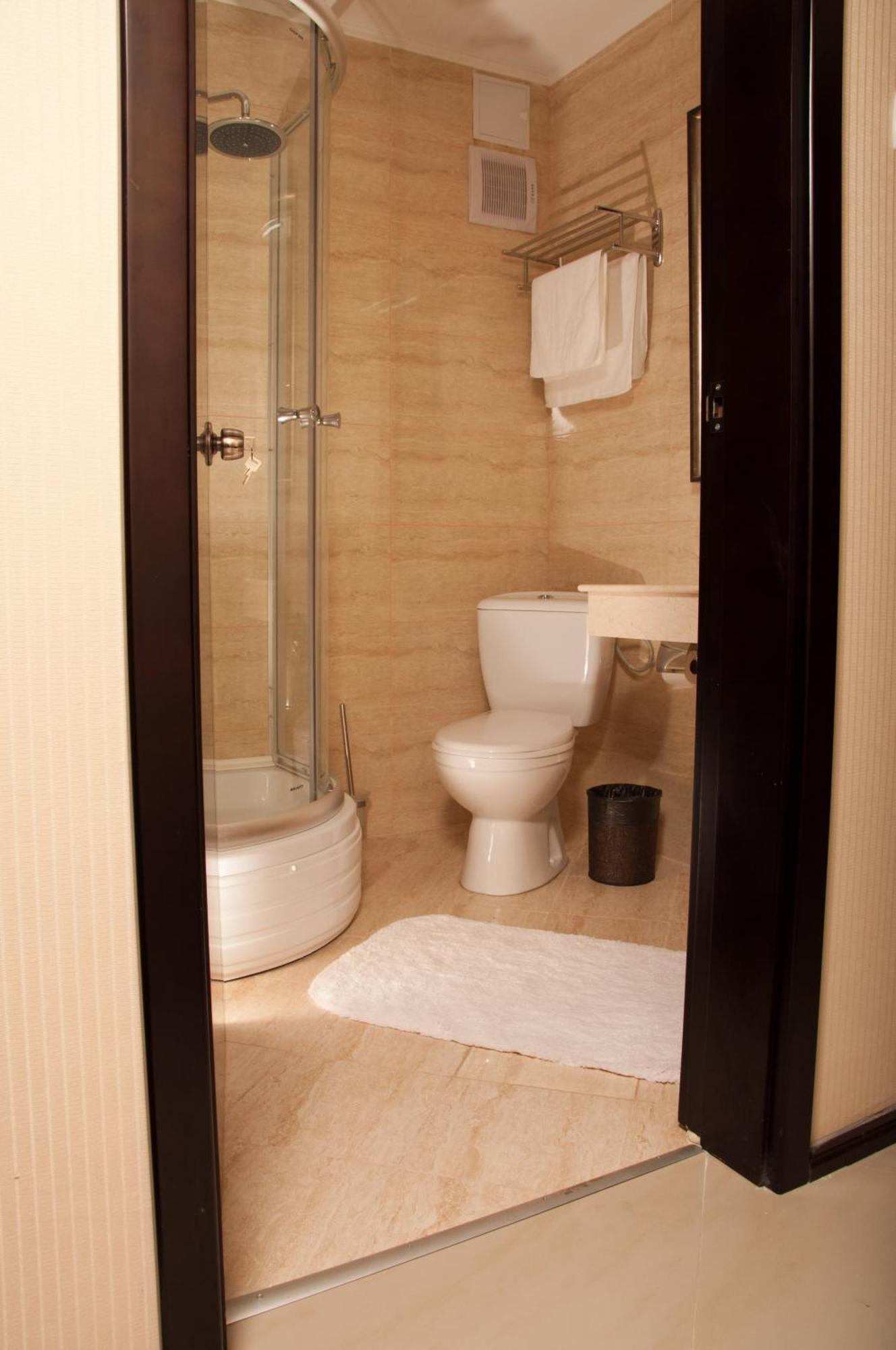 Hotel Baden Calarasi  Extérieur photo